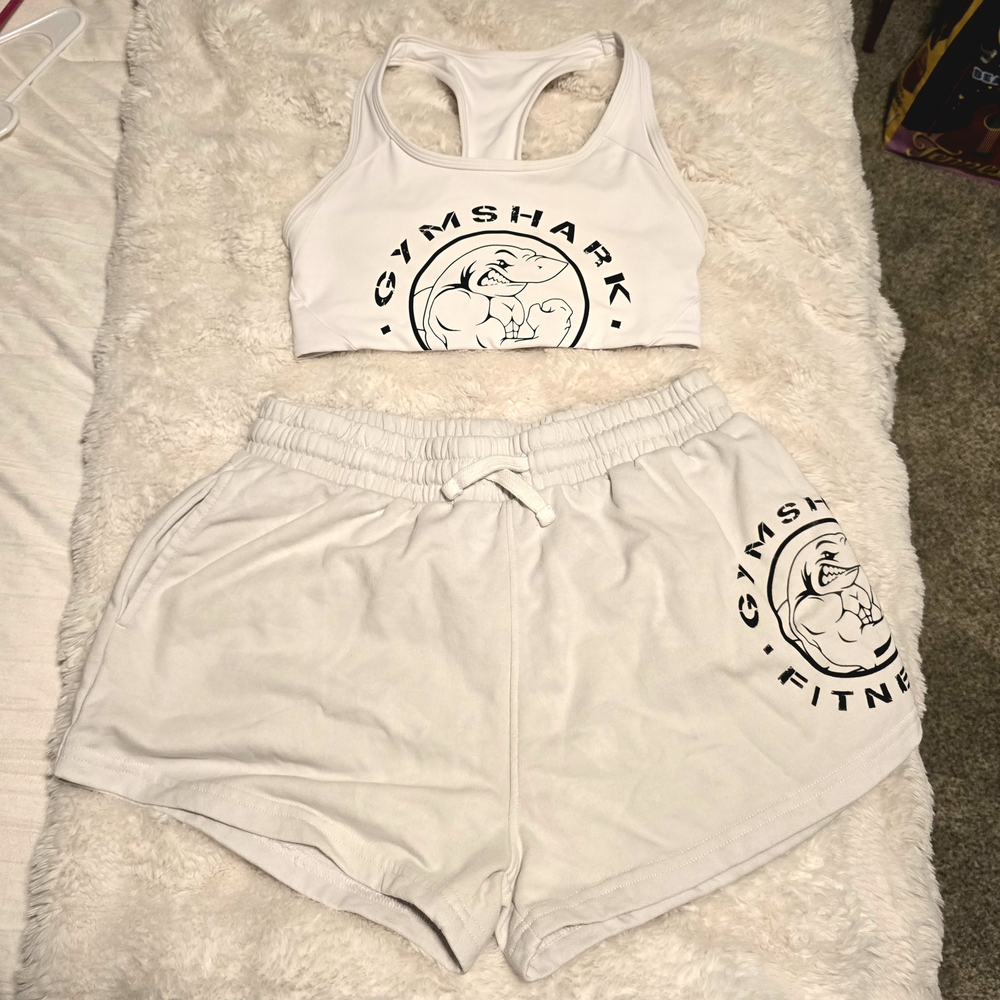 Gymshark Legacy Set